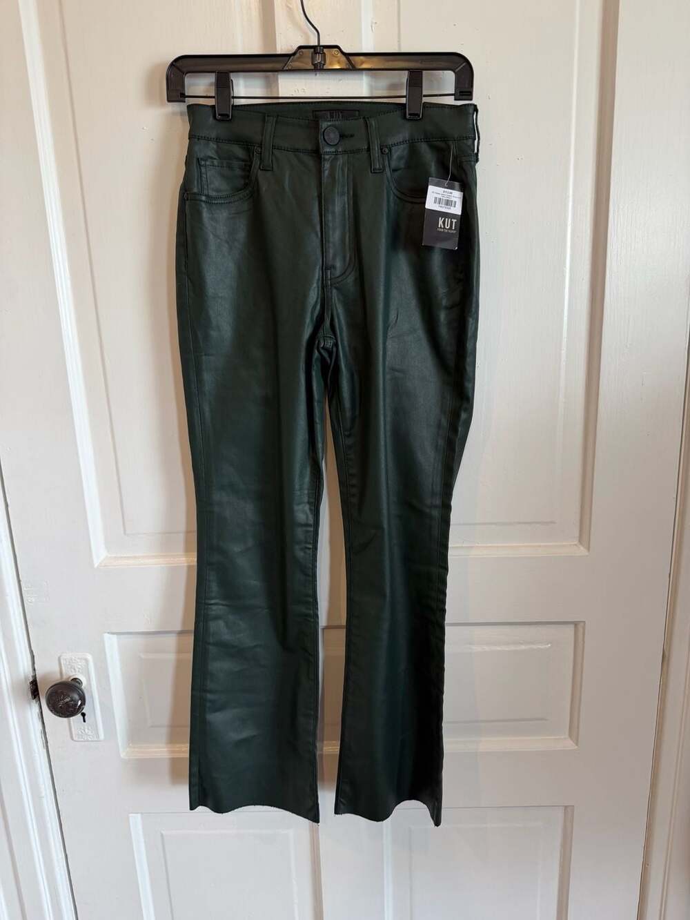 Kut From The Kloth Kelsey Jeans Coated Green Kick Flare NWT - Picture 3 of 8
